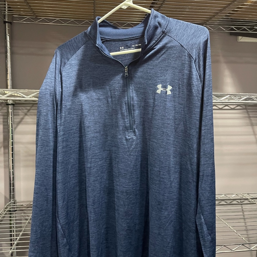 Men’s Under Armour XL Pullover